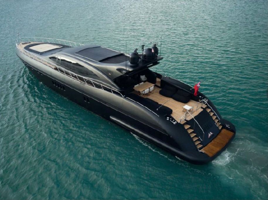 108' Mangusta Yacht Black