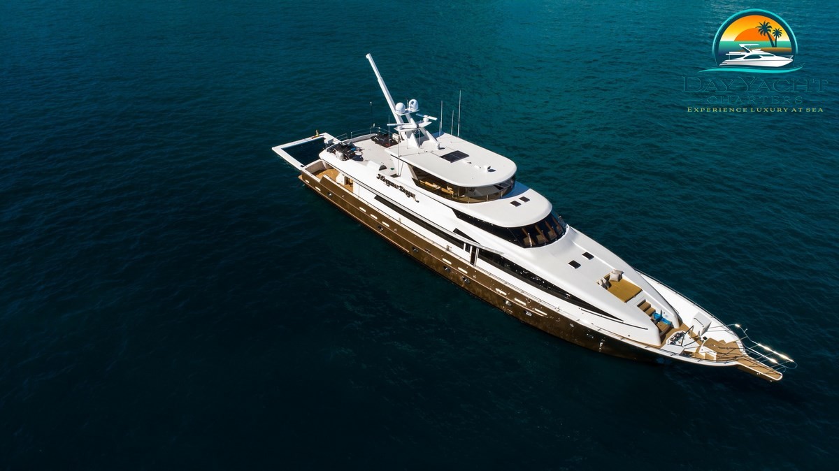 130' Sovereign Luxury Yacht