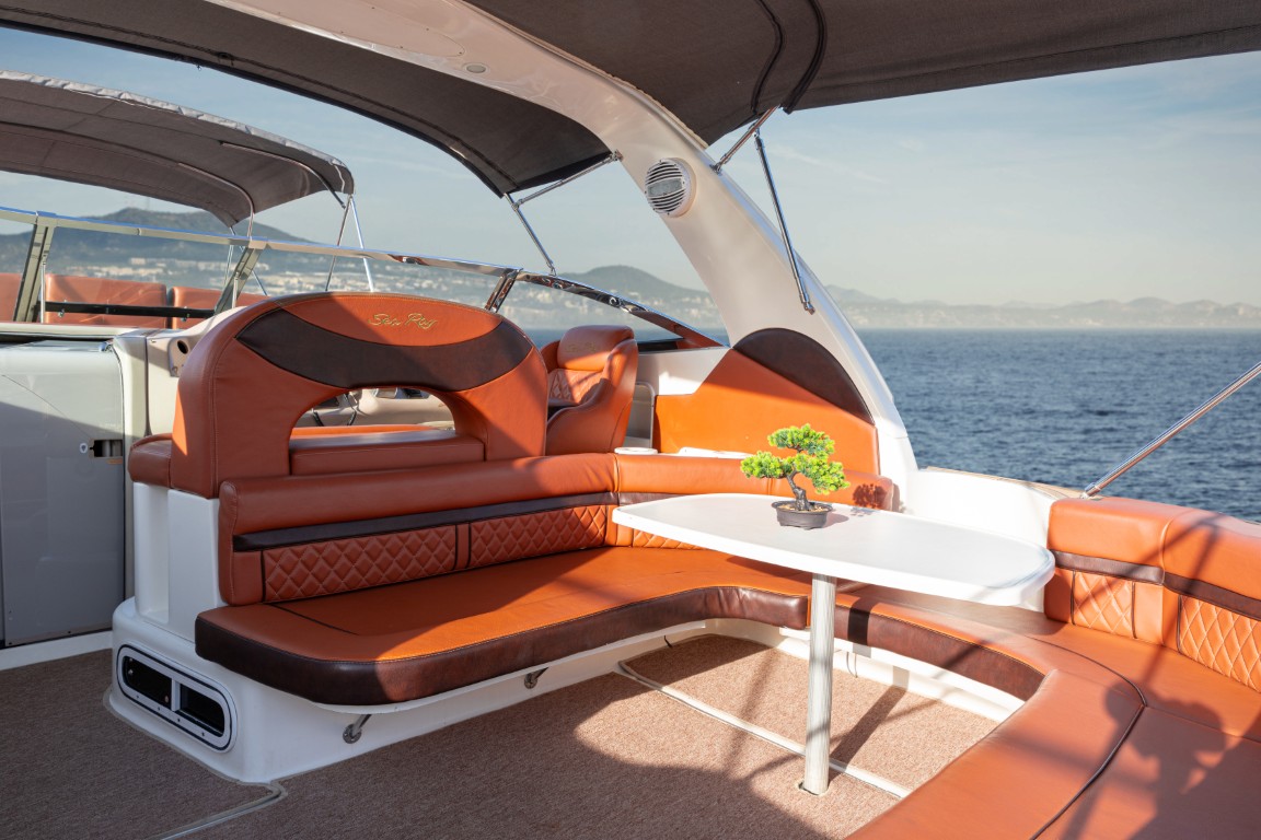 40' Sea Ray Yacht Victoria - Cabo San Lucas Yacht Rentals